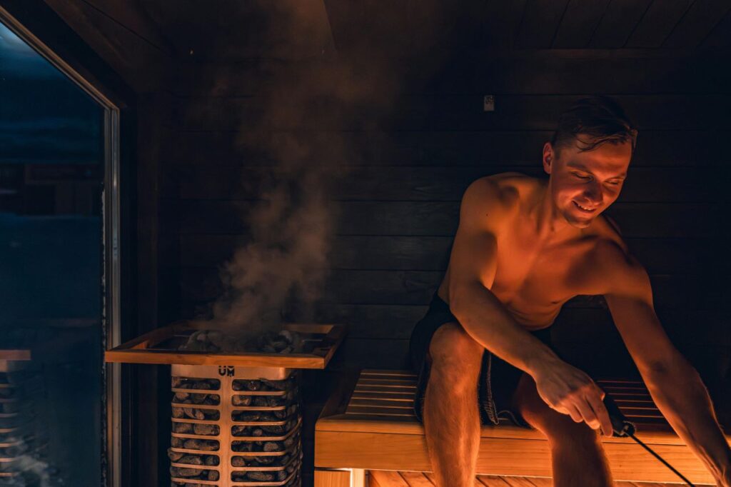 Puukiukaan asennus hormiin